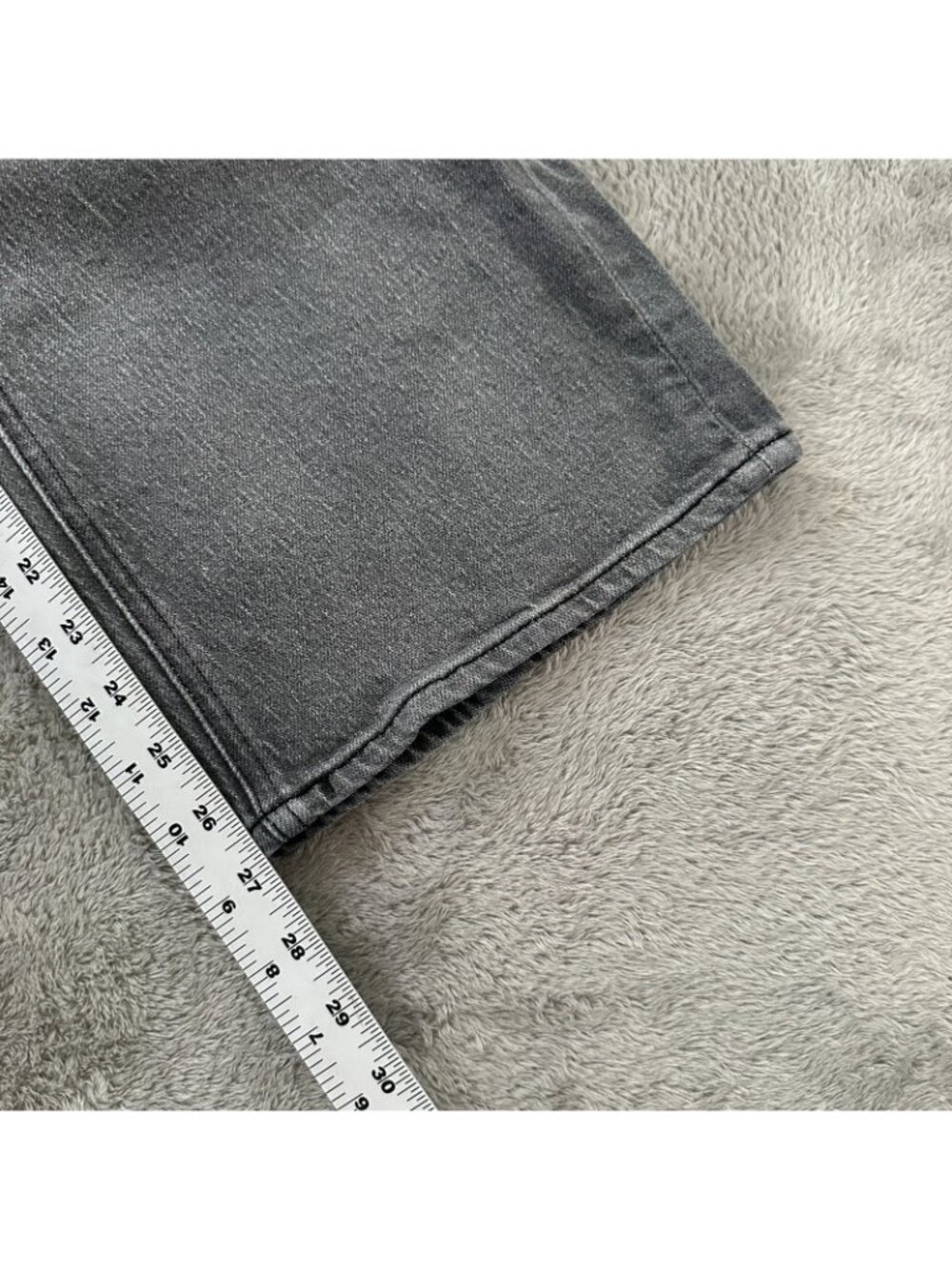 Quince Bella Stretch Straight Leg Relaxed Jeans Women's 27 Stonewashed Gray - Picture 8 of 9